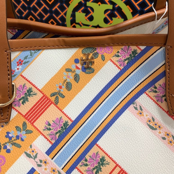 Tory Burch kerrington square tote - Picture 2 of 7